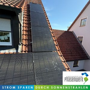 Nahaufnahme der PV-Anlage in Scheinfeld.