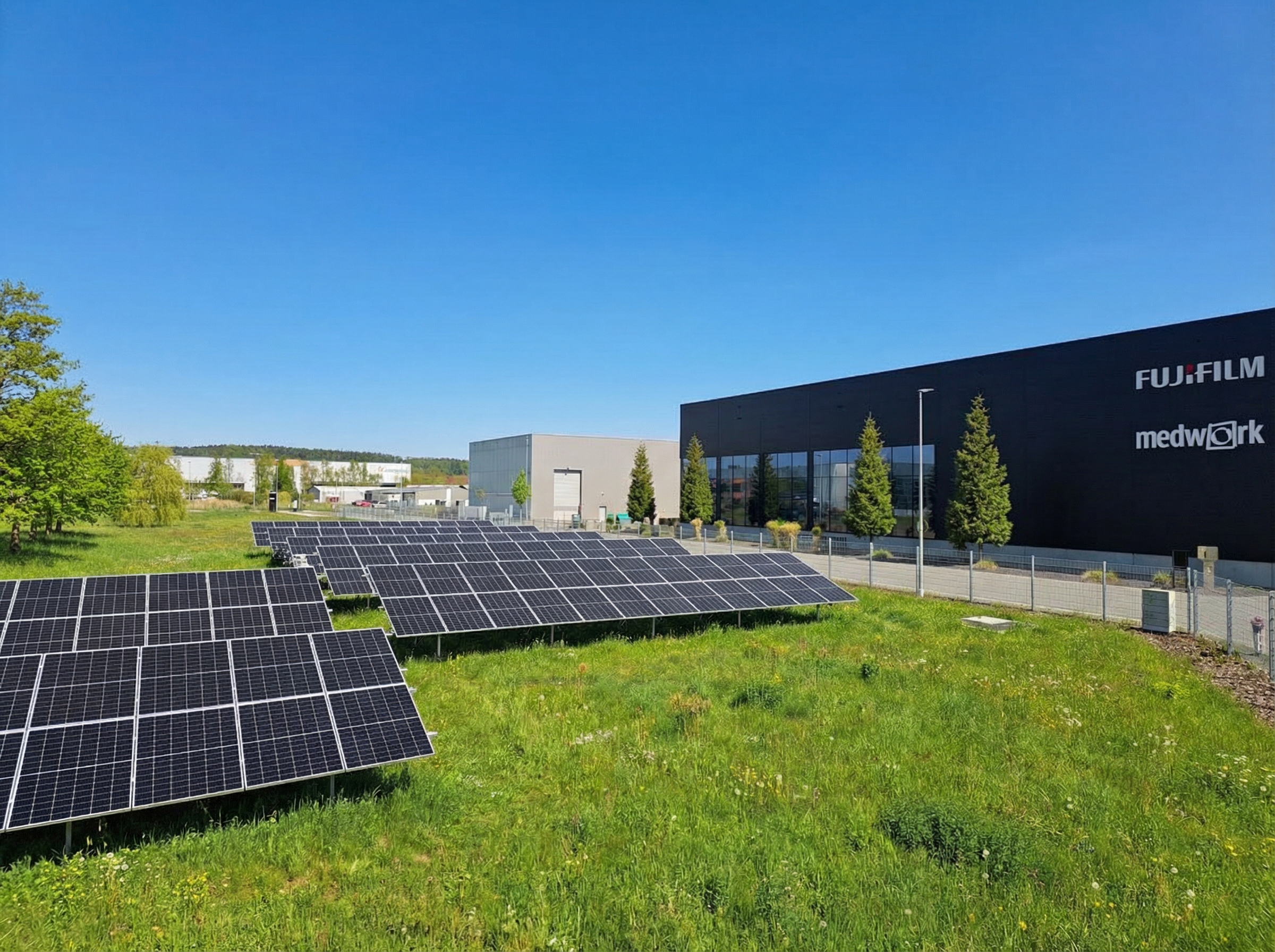 Freiflächenanlage von Fujifilm.