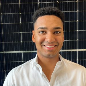 Aaron_600_600 Aaron_600_600